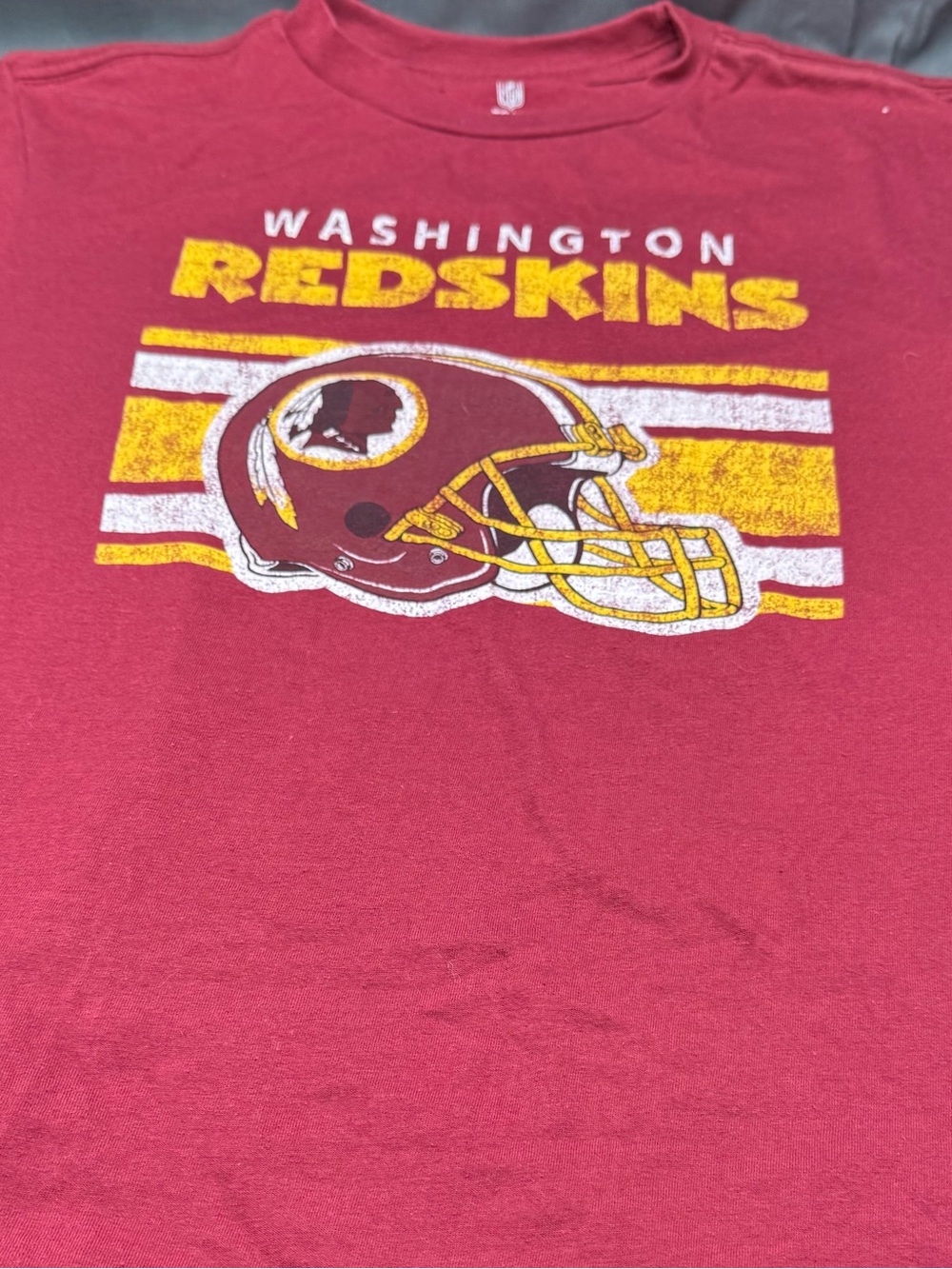 Team Apparel burgundy, graphic tee with White and yellow print Redskins